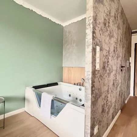 Lägenhet Gold Sleep Nowy Z Jacuzzi Na Wylacznosc