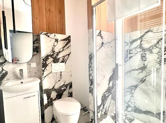 Gold Sleep Nowy Z Jacuzzi Na Wylacznosc Appartement *